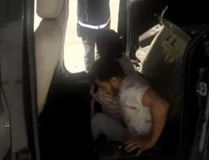 Edirne’de 2 sistemsiz göçmen yakalandı