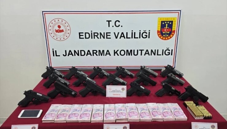 Edirne’de kaçakçılık operasyonunda 17 ruhsatsız tabanca ele geçirildi, 1 kuşkulu gözaltına alındı