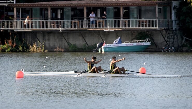 Gençler Türkiye Kürek Şampiyonası Üçüncü ve Son Gün Karşılaşmaları Başladı