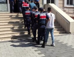 İpsala’da yasadışı yollardan yurt dışına kaçmaya çalışan 8 şahıs yakalandı