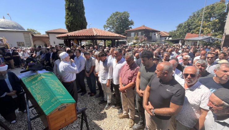 Okul Bahçesinde Tabanca İle Vurulan Genç Kız Toprağa Verildi