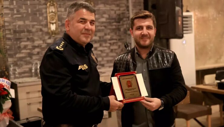 Bahri Dinar Gazetecilik Mükafatları Sahiplerini Buldu