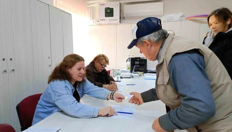 Edirne’de Çifte Vatandaşlar Bulgaristan Seçimleri İçin Sandık Başına Gitti
