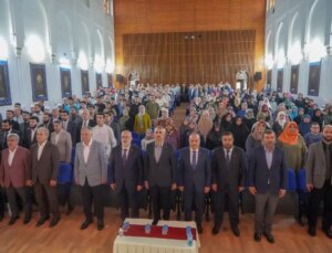 Edirne’de Hz. Peygamber ve Şahsiyet İnşası Konferansı Düzenlendi