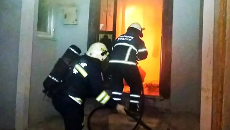 Edirne’de Tek Katlı Konutta Yangın Çıktı