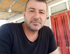 İpsala’da 15 Yaşındaki Genç, Husumetli Kişiyi 21 Yerinden Bıçaklayarak Öldürdü