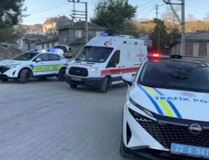 Edirne’de Ticari Taksi ile Araba Çarpıştı: 2 Yaralı