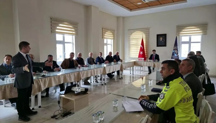 Edirne’de Acil Sıhhat Hizmetleri ve Bayana Şiddete Farkındalık Konseri Düzenlendi