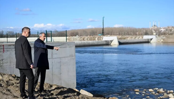 Edirne’de Meriç Irmağı Kenarı Düzenleme Çalışmaları İncelendi