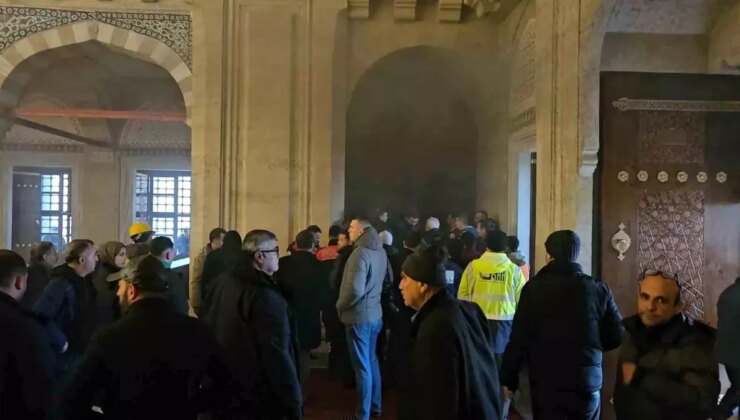 4 yıl ortadan sonra Selimiye Camii’nde birinci namazda yangın