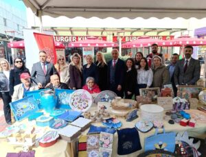 Edirne’de huzurevi sakinlerinden el emeği göz parıltısı stant