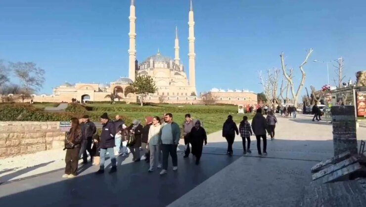 Selimiye yine açıldı, Edirne ziyaretçi akınına uğradı