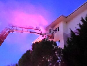 Edirne’de apartman dairesinde korkutan yangın