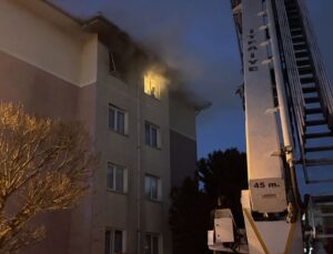 Edirne’de bir apartman dairesinde çıkan yangın söndürüldü