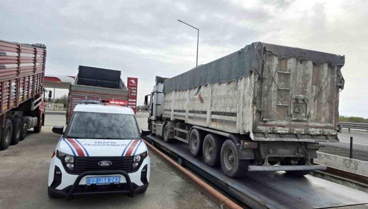 Jandarmadan tonaj uygulaması: 2 araca 120 bin lira ceza kesildi