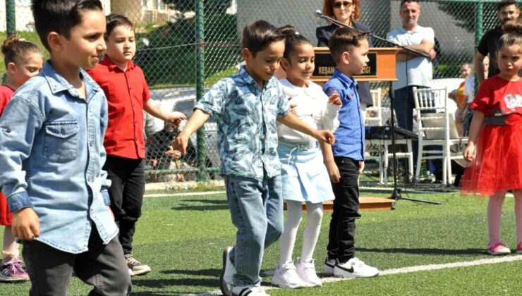 Keşan’da Romanlar Günü kutlamaları renkli imajlara sahne oldu