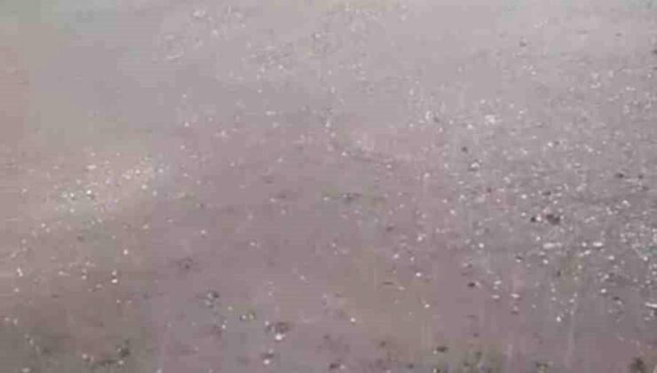 Edirne’de Kapıkule bögesinde dolu yağışı tesirli oldu