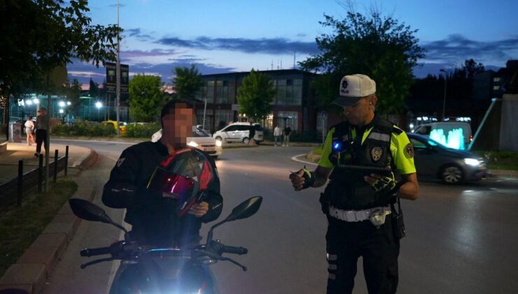 Edirne’de polis gruplarından trafik ve asayiş kontrolü