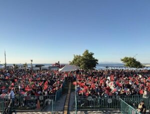 Tekirdağ ve Edirne’de ulusal maç, dev ekranlardan izlendi