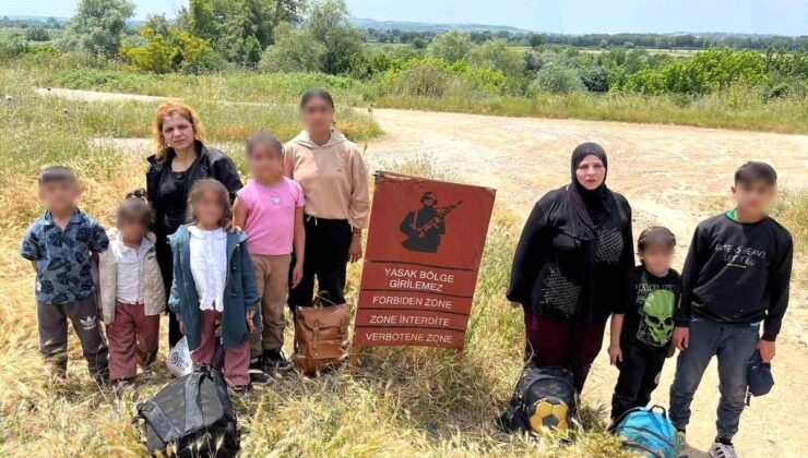 Yurt dışına kaçmak isteyen 32 sistemsiz göçmen hudut çizgisinde yakalandı