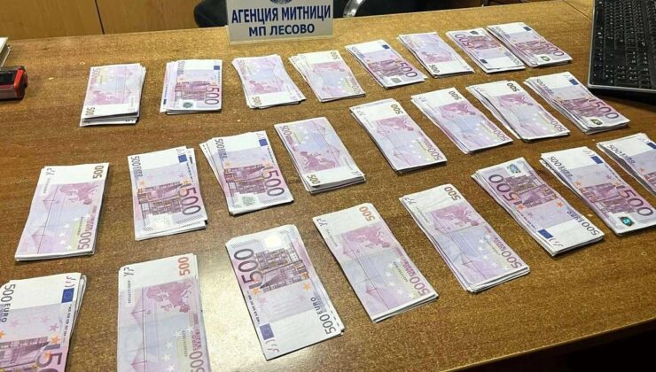 Türk vatandaşı ceplerine sakladığı 150 bin euroyla yakalandı